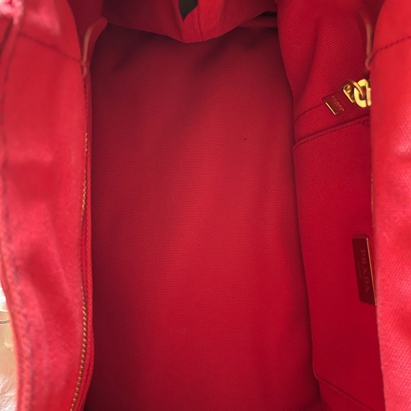 Prada Canapa MM Size - Picture 4 of 6